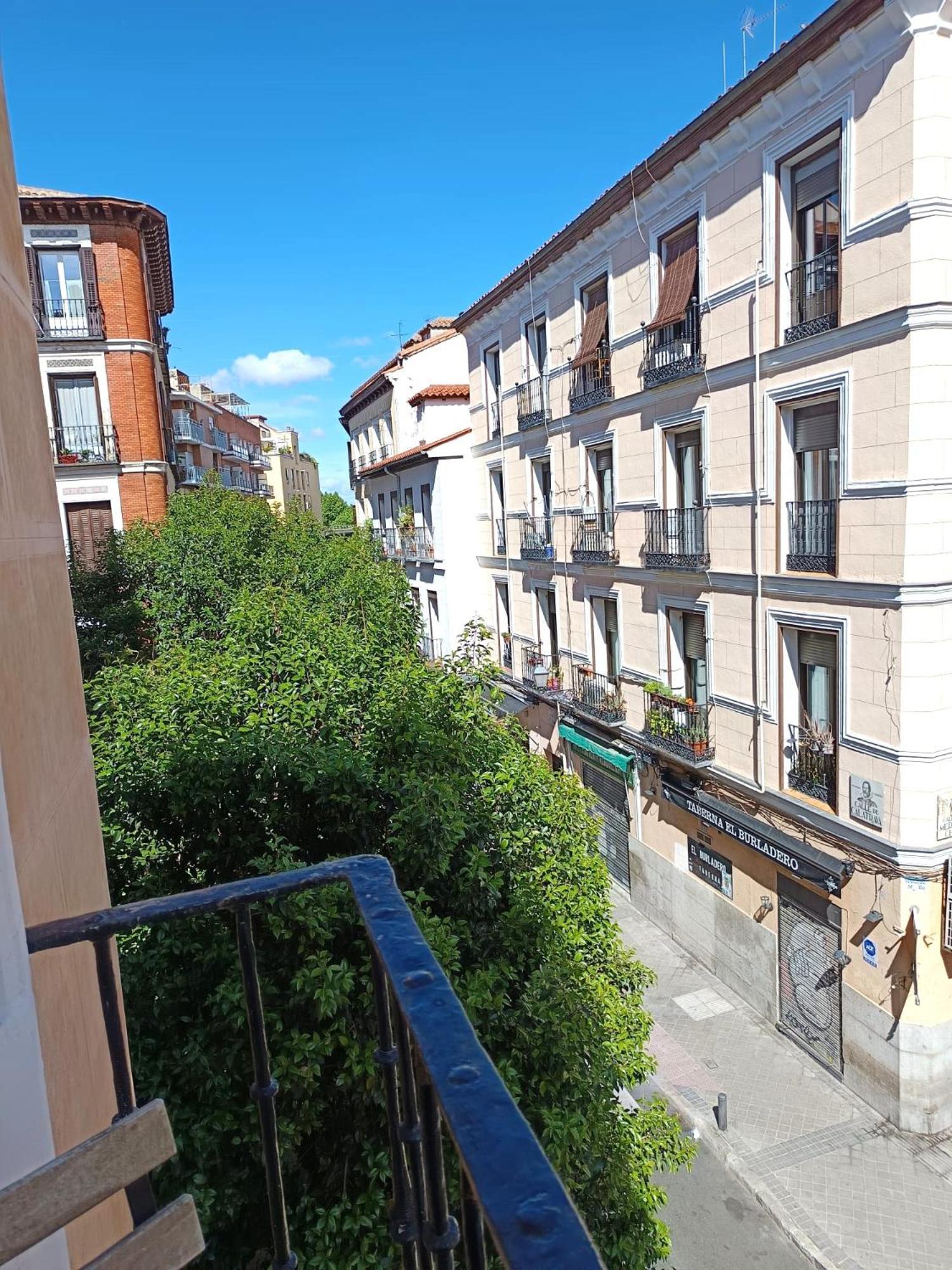 Vacavic Plaza Mayor Apartament Madrid Luaran gambar